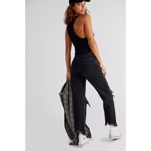 NWT! Free People Maggie Mid Rise Straight - Black - Size 24
